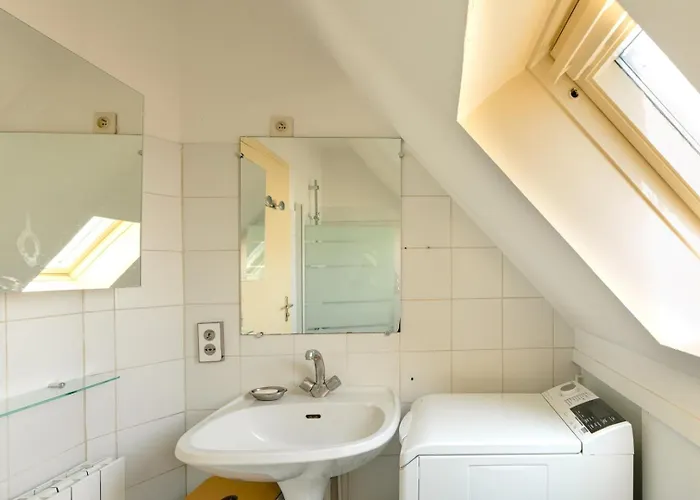 Guestready - 2bdr In Canal St. Martin